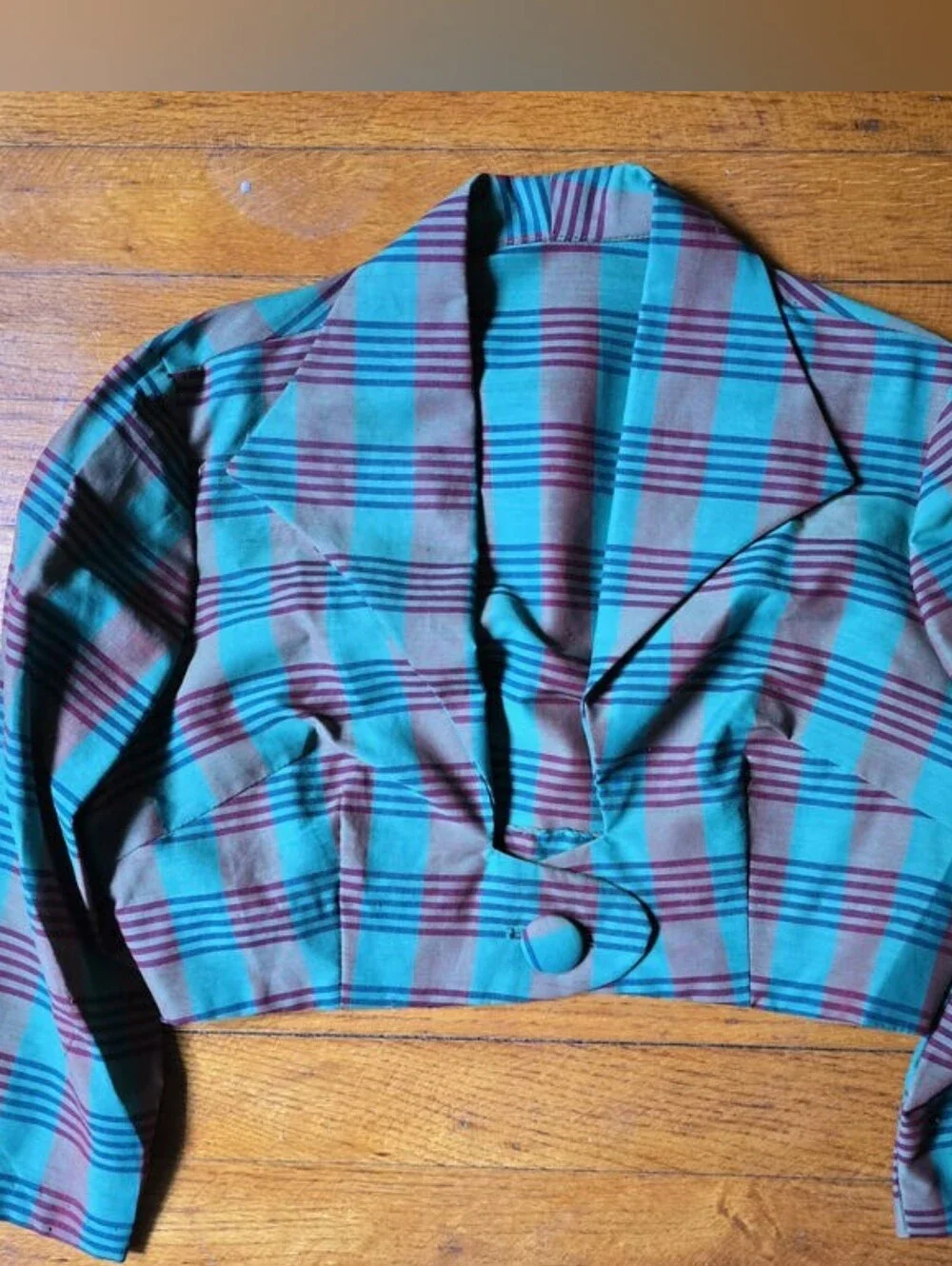 Vintage 60s Cropped Jacket Plaid Button Small Retro Holiday Jacket Autumn Bolero